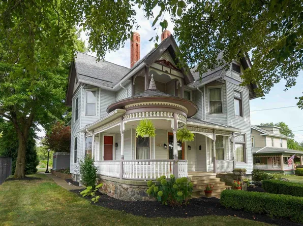230 S Main St, Clyde, OH 43410