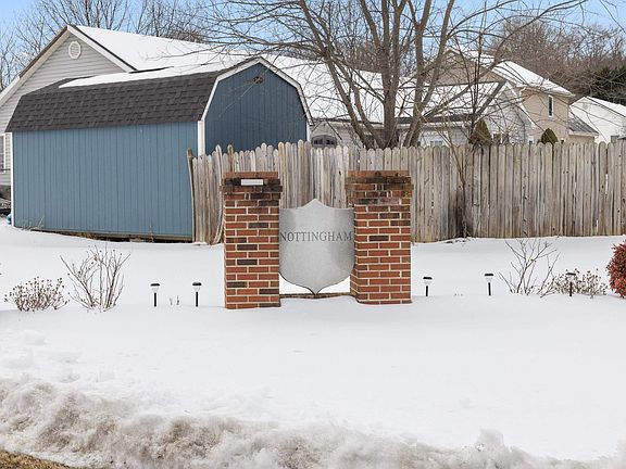 2nd image of 142 Long Bow Rd