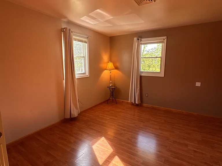 4902 Creek Dr — Photo 25