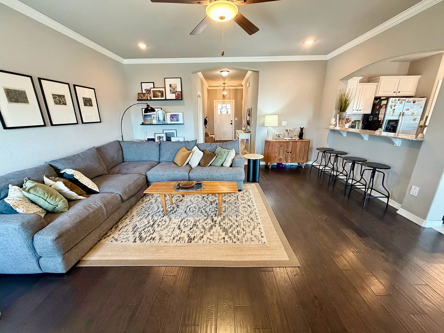 3 bed, 1678 sqft, $2,150 — Photo 4