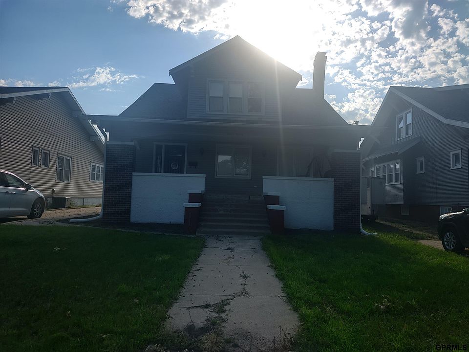 1111 E St, Fairbury, NE 68352 MLS 22315239 Zillow