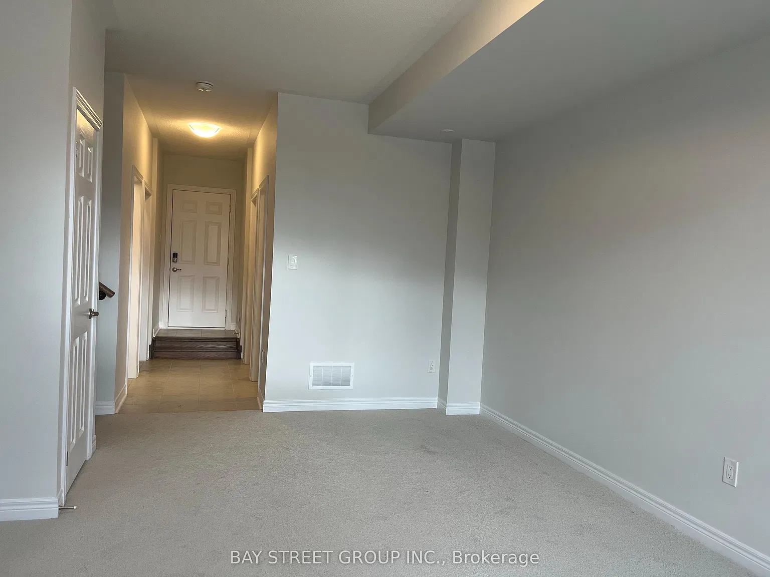 3 bed, $3,500 — Photo 3