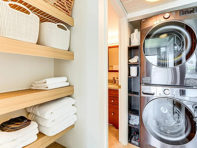 Laundry Room Cabinet