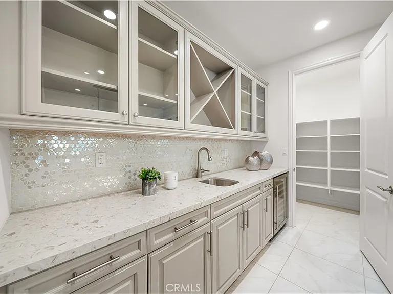 1151 Summit Oak Dr — Photo 9