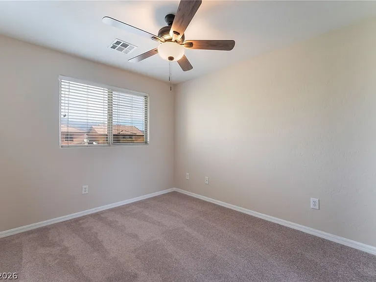 4405 Penguin Ave — Photo 36