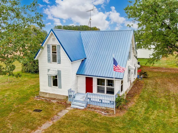 22027 Clay Rd, Wapakoneta, OH 45895