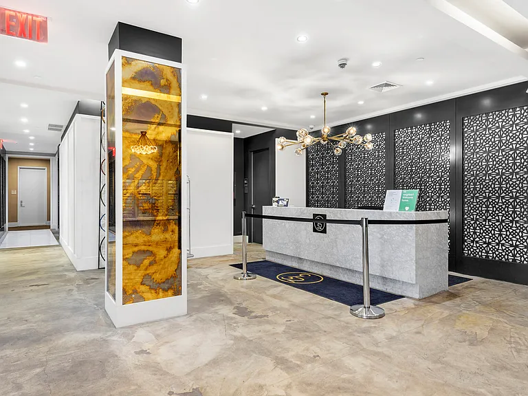 416 W 52nd St #Townhouse 202 — Photo 21