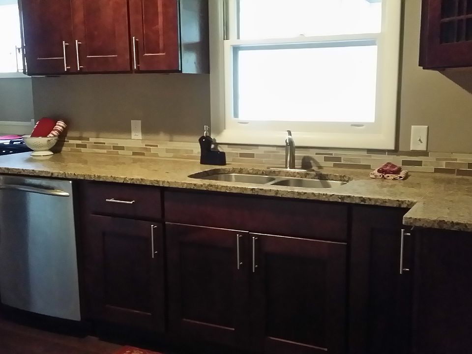 1st image of 500 N River Dr