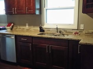 500 N River Dr, Porter, IN 46304