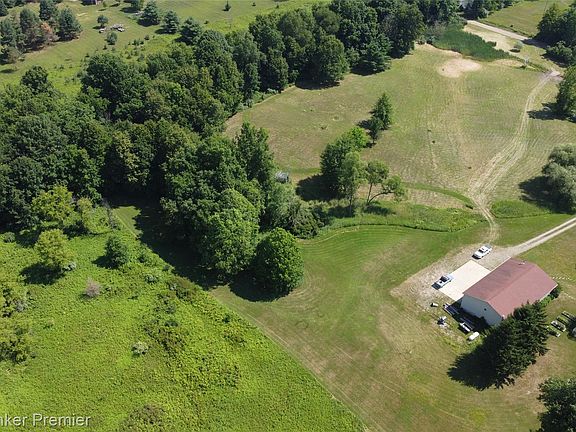 3rd image of 3975 Hagerman Rd