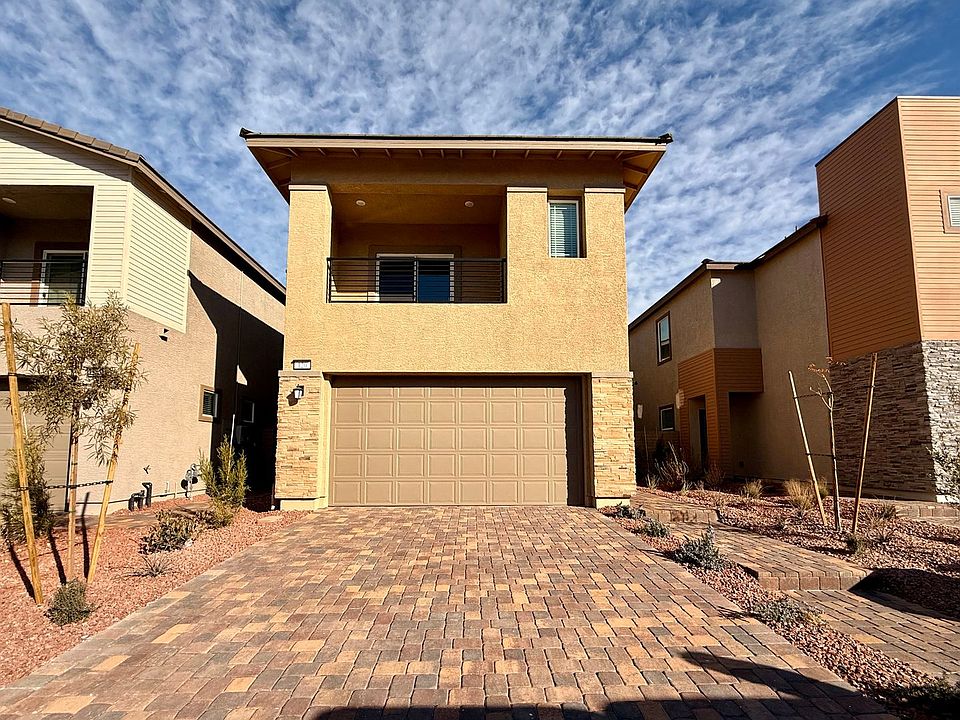 1st image of 120 Chloe Chase Ave