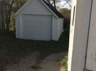 314 1/2 4th Ave SW, Jamestown, ND 58401