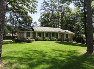 105 Woodland Hill Dr, Brookhaven, MS 39601