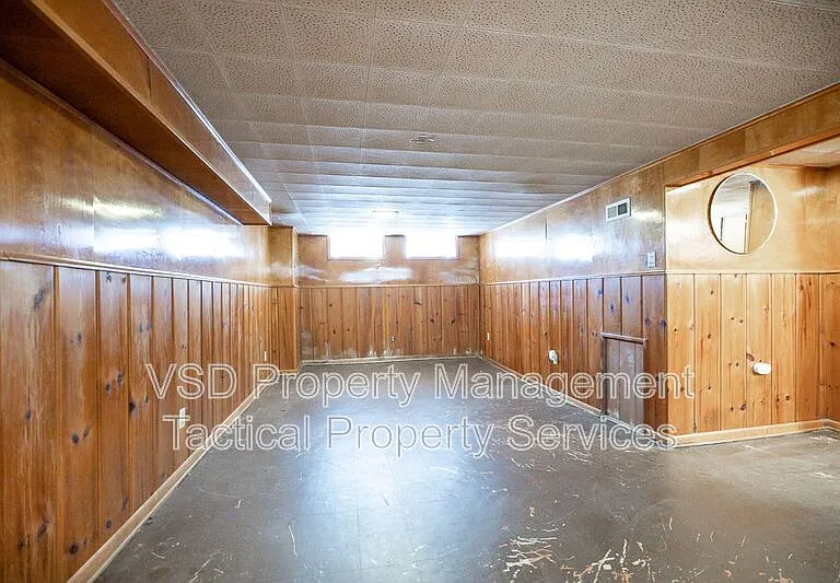 20115 Libby Rd — Photo 21