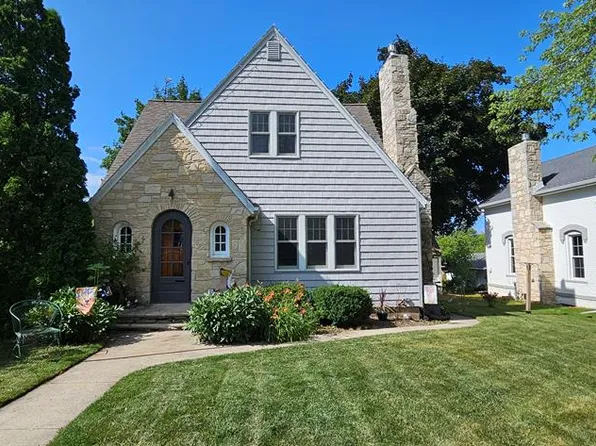 50 E Pine St, Sturgeon Bay, WI 54235