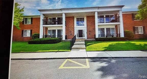 4th image of 1277 Woodbridge St #123