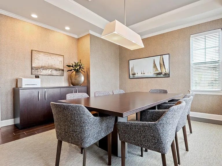 Union Square Apartment Homes — Photo 17