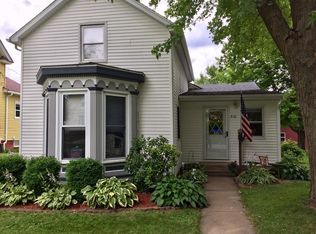 310 N College Ave, Geneseo, IL 61254