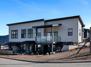 3227 Woodrush Dr, Duncan, BC