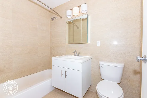 Rented by MySpaceNYC | media 37