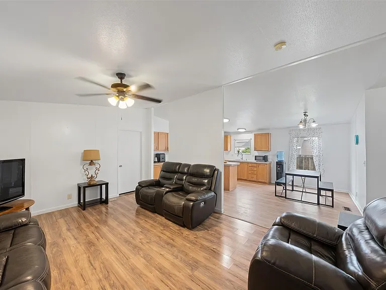 2522 Joseph Pine Ln — Photo 3