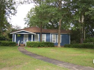 318 N Jackson St, Poplarville, MS 39470