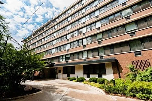 2300 N Commonwealth Ave #4C Photo 1