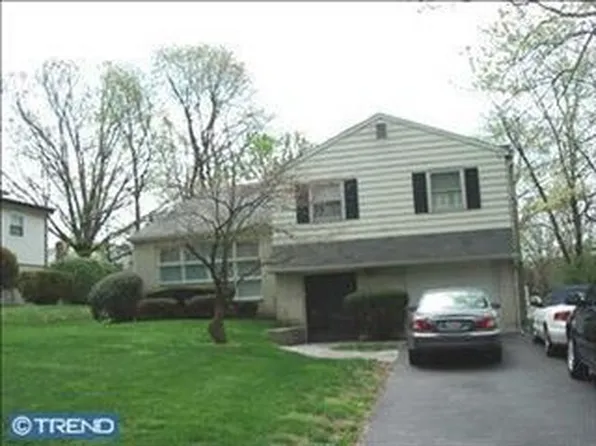 152 Church Rd, Elkins Park, PA 19027