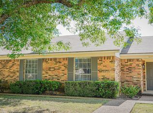 B 613-615 Barbara Jean, Hewitt, TX 76643