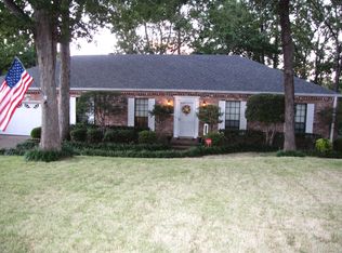 13400 Abinger Dr, Little Rock, AR 72212