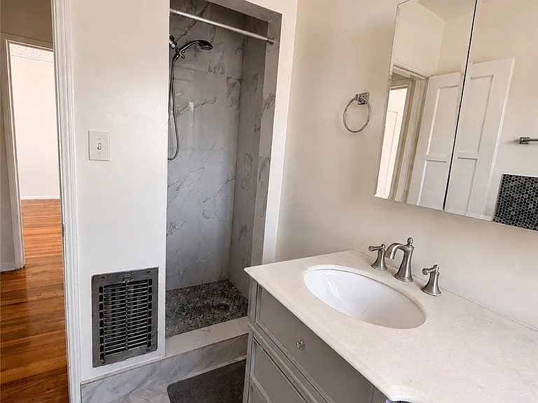 4109 Warner Blvd #C — Photo 7