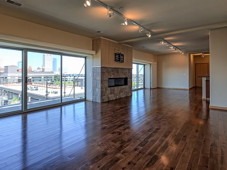 Oregon 3 bd/3ba Penthouse
