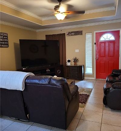 4th image of 3310 Creek Side Dr