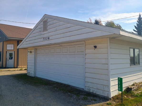 7520 E Houghton Lake Rd, Merritt, MI 49667