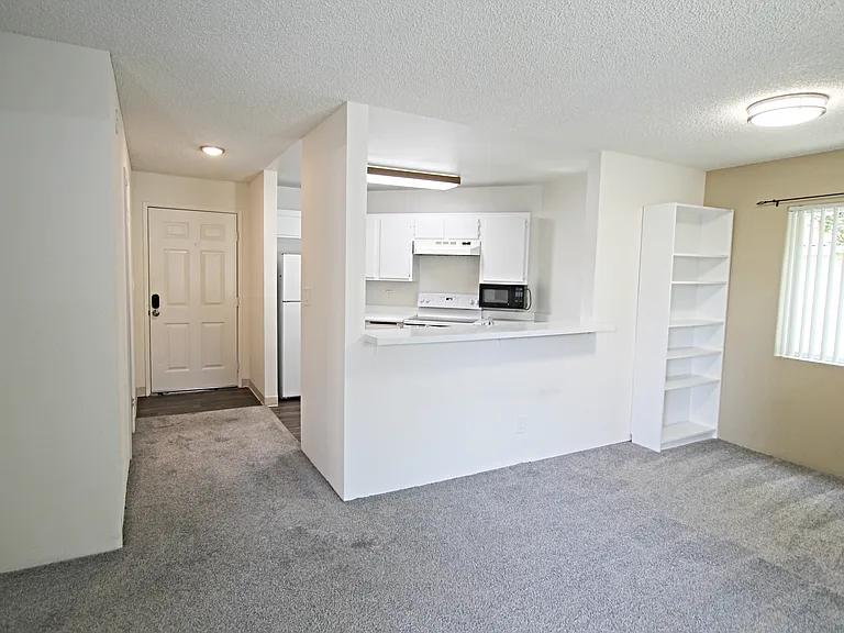 7575 Charmant Dr #1012 — Photo 6