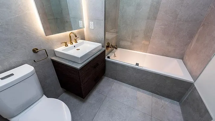 Rented by Nooklyn NYC LLC | media 53