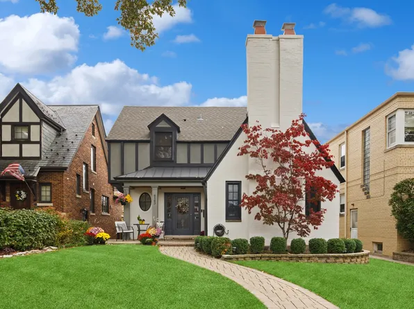 6143 N Forest Glen Ave, Chicago, IL 60646