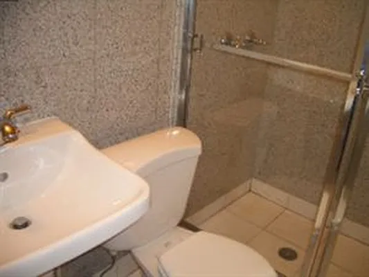 Rented by Douglas Elliman | media 33