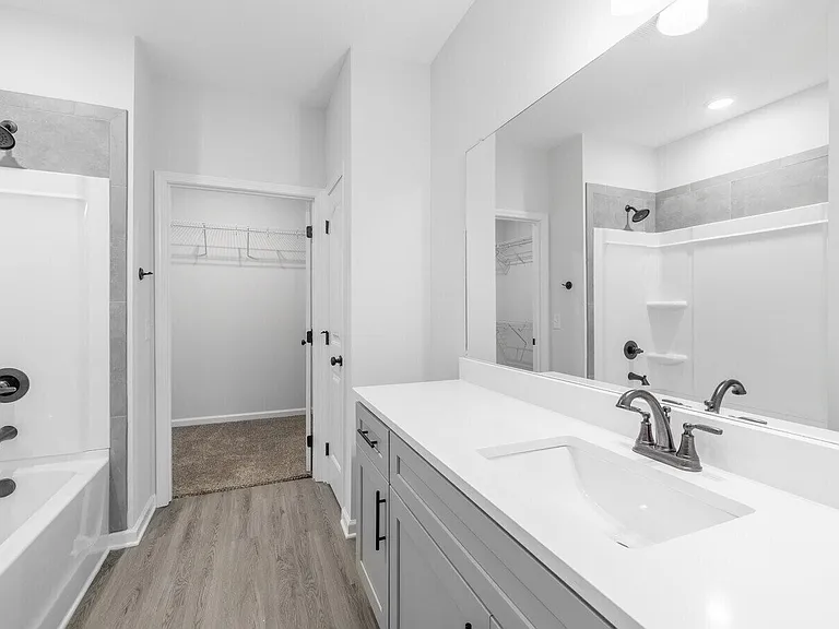 Millswood Dr — Photo 10