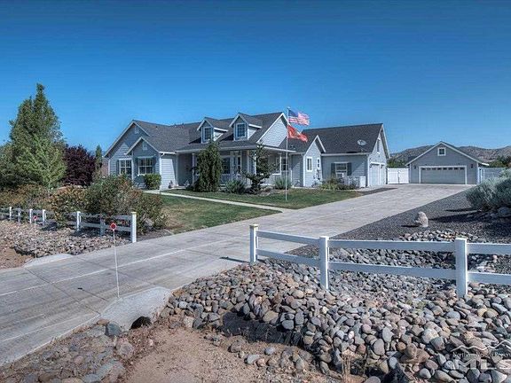 3rd image of 1703 Chiquita Cir