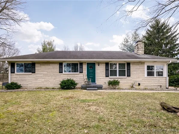 4116 Charlestown Road, New Albany, IN 47150