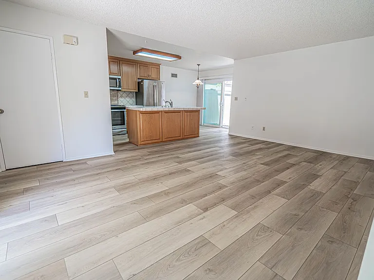 22210 James Alan Cir #8 — Photo 8