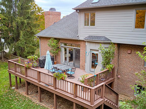 5th image of 10026 Parkway Dr