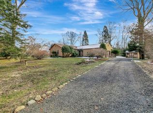 127 N Side Rd, Wading River, NY 11792