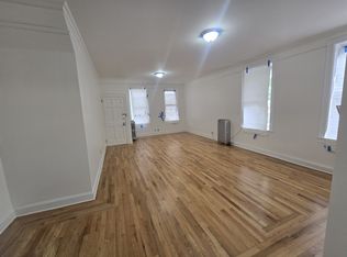 19-01 21st Rd #1, Astoria, NY 11105
