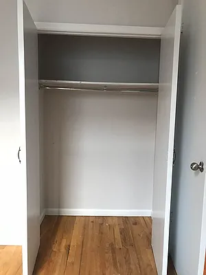 Rented by The Brokerage Group LLC | media 18