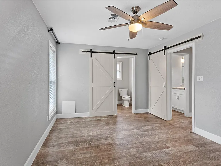 3310 Oak Dr — Photo 15
