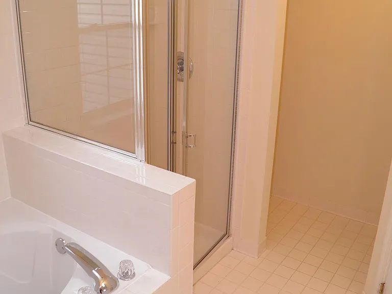 20382 Farmgate Ter — Photo 23