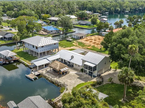 4216 S Marva Ter, Homosassa, FL 34448