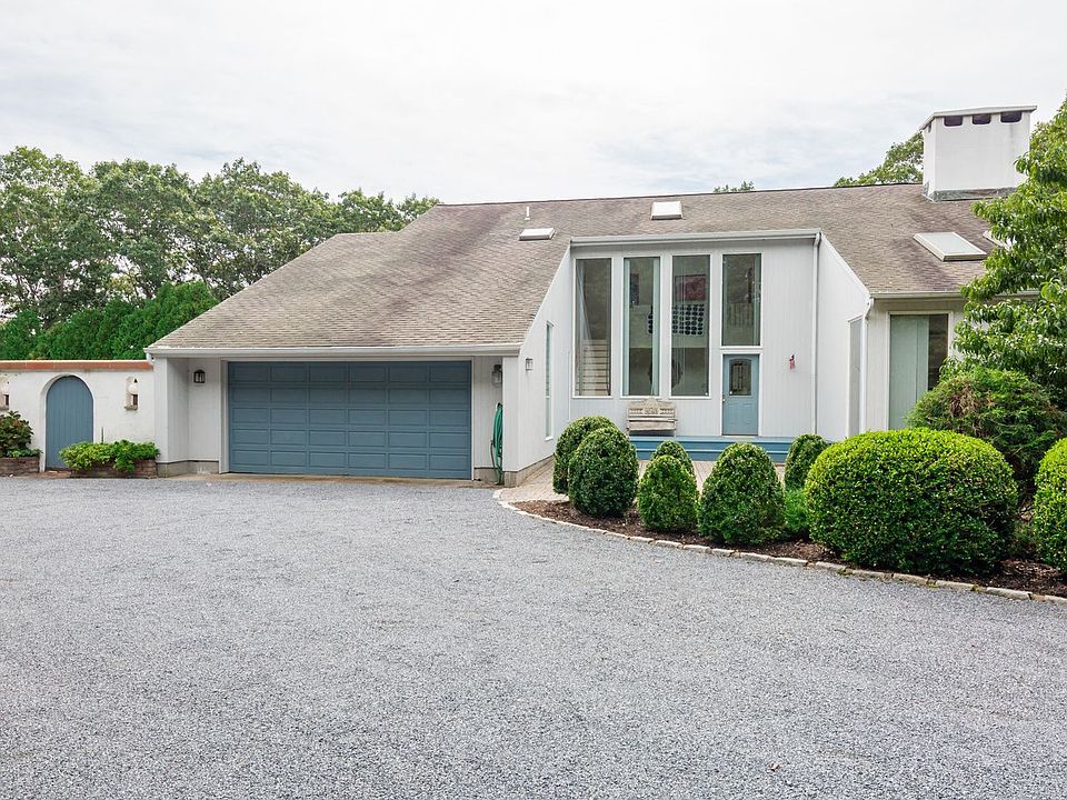 1st image of 7 Scrimshaw Ln